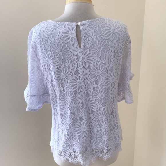 Nanette Lepore medium white bell sleeve lace top. - Picture 3 of 7